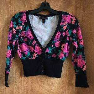 Cropped Pink Floral Betsey Johnson V-neck Cardigan
